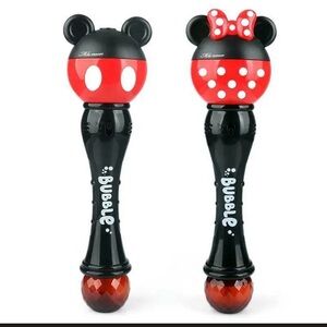 NIB Minnie and Mickey Mouse Red and Black Bubble Wand